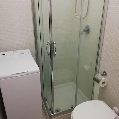 Lux Apartment ! Swimmingpool ! Parking ! Separate Entrance ! Separate Territory ! Apartment *